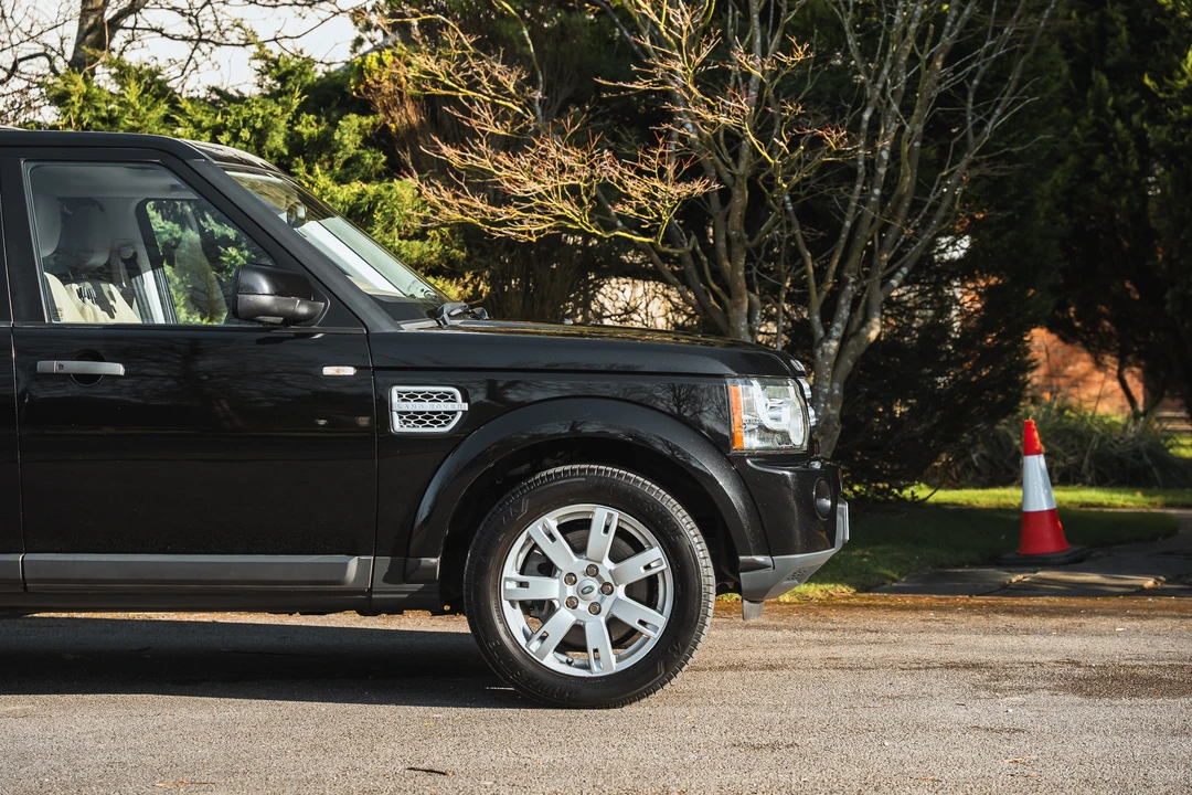 2011 Land Rover Discovery 4th Gen - Image 29 of 31