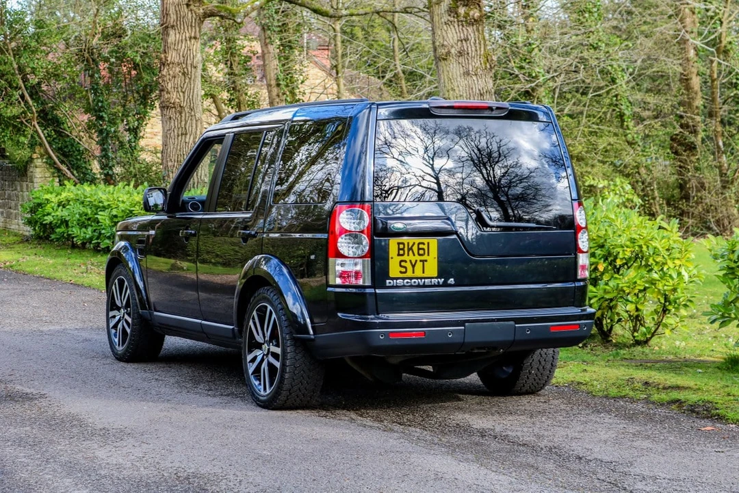 2011 Land Rover Discovery 4th Gen - Image 8 of 30
