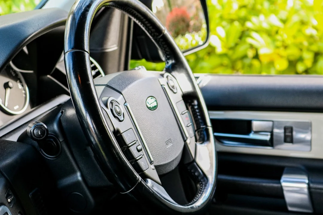 2011 Land Rover Discovery 4th Gen - Image 17 of 30