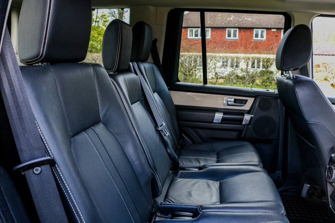 2011 Land Rover Discovery 4th Gen - Image 30 of 30
