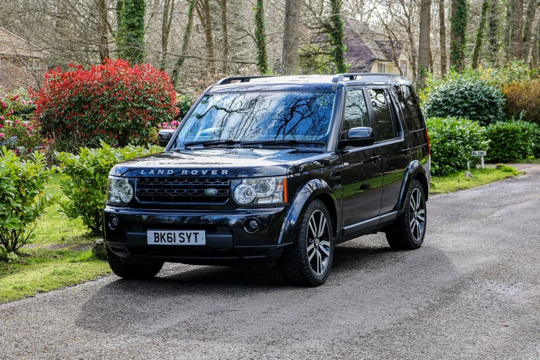 2011 Land Rover Discovery 4th Gen - Image 2 of 30