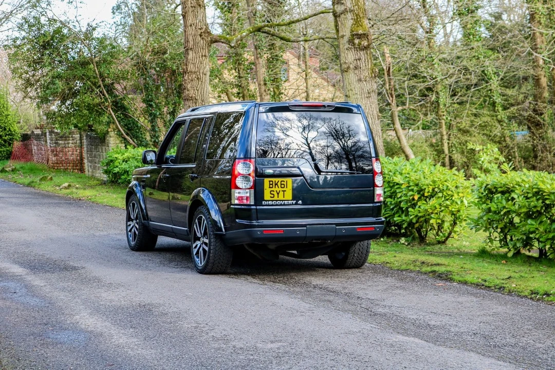 2011 Land Rover Discovery 4th Gen - Image 9 of 30