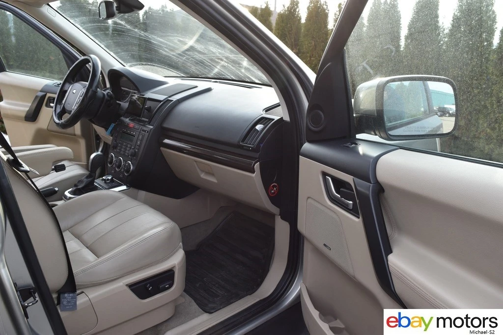 2011 Land Rover Freelander - Image 17 of 21