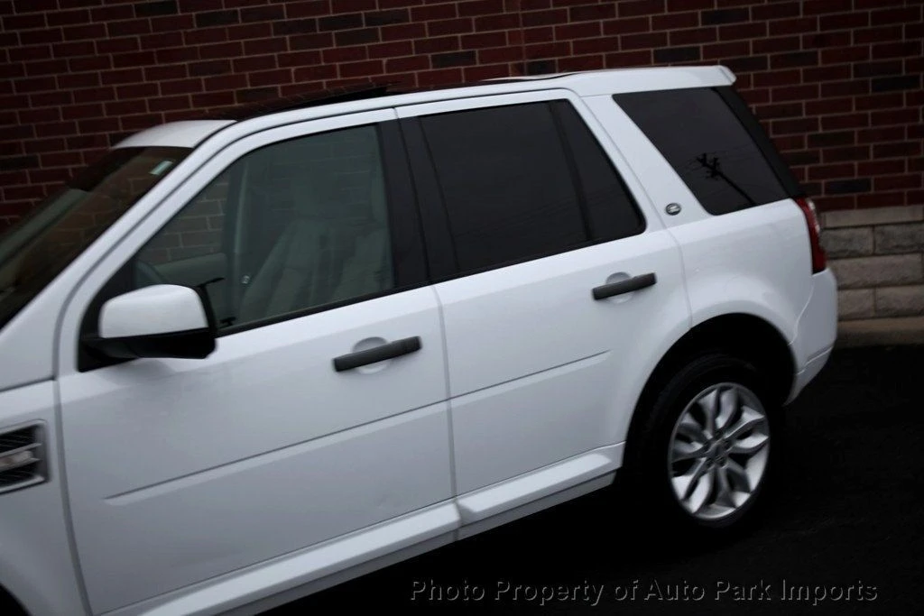 2011 Land Rover Freelander - Image 5 of 12