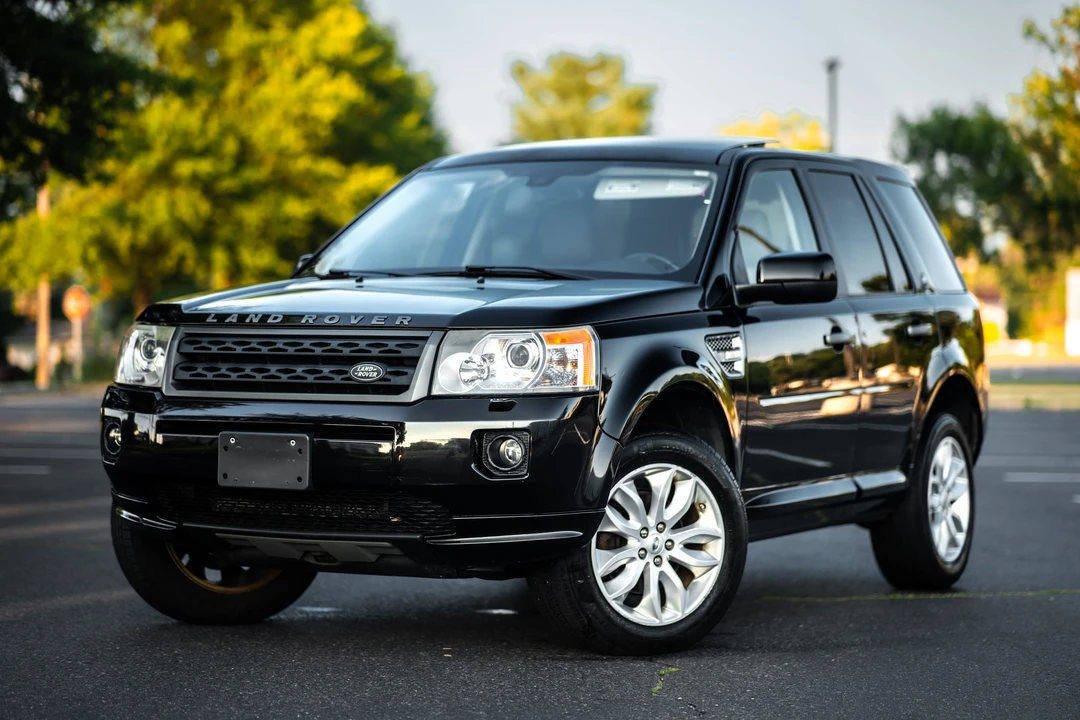 2011 Land Rover Freelander - Image 9 of 31