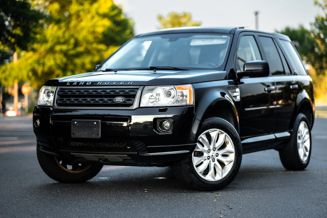 2011 Land Rover Freelander - Image 17 of 31