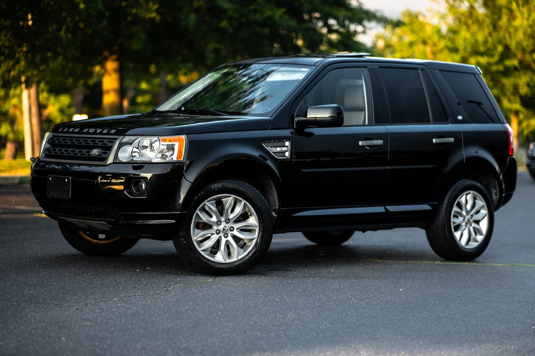 2011 Land Rover Freelander - Image 2 of 31