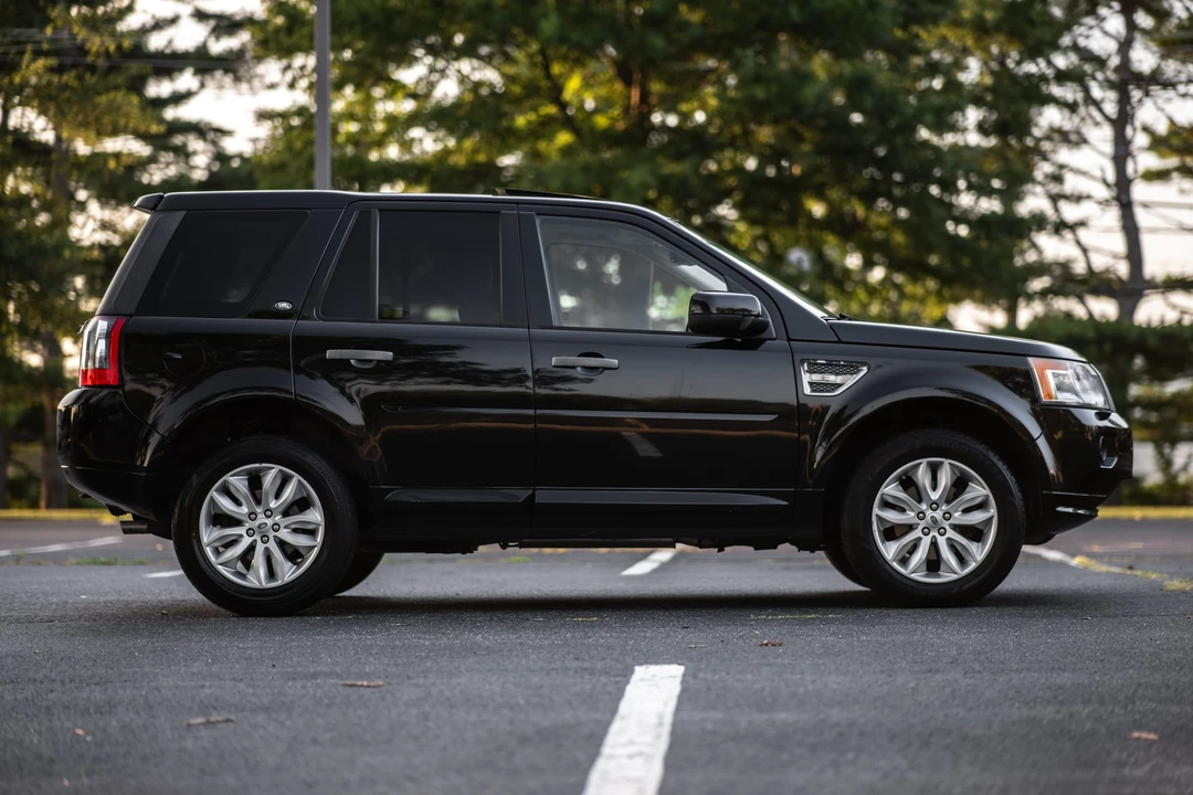2011 Land Rover Freelander - Image 25 of 31