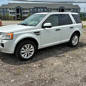 2011 Land Rover LR2 HSE Sport Utility 4D