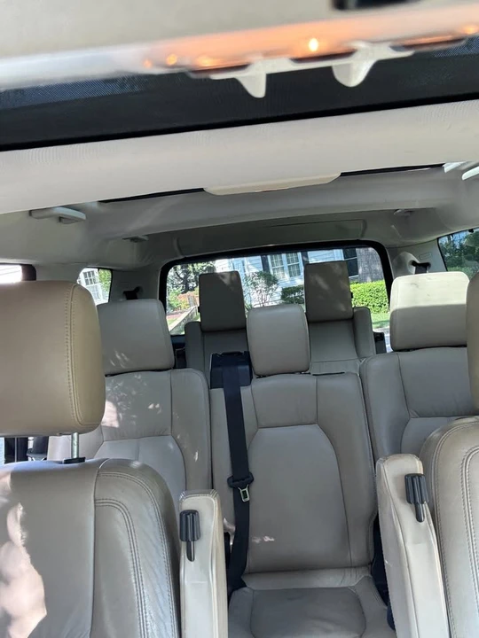 2011 Land Rover Discovery 4th Gen - Image 11 of 11
