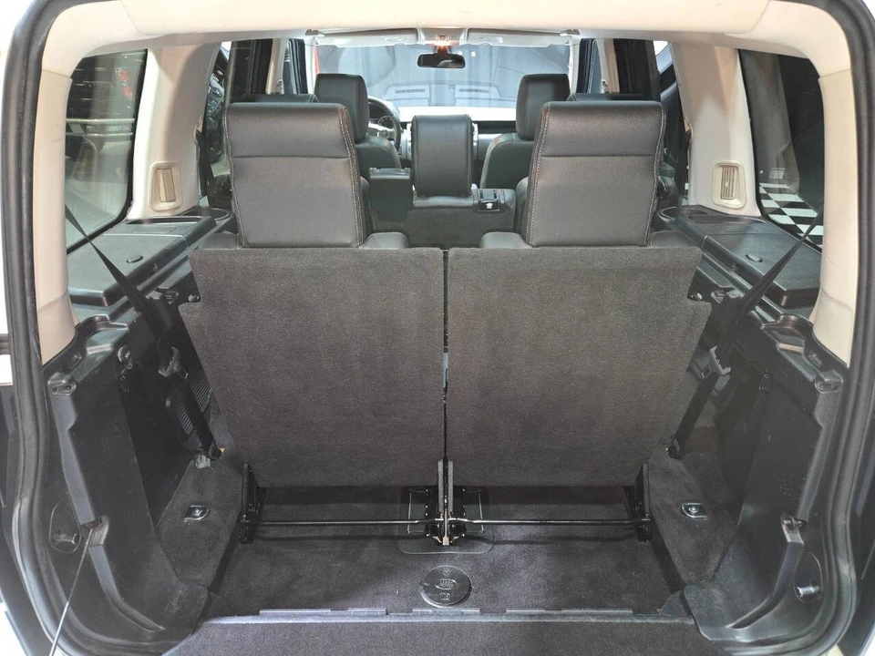 2011 Land Rover Discovery 4th Gen - Image 11 of 21