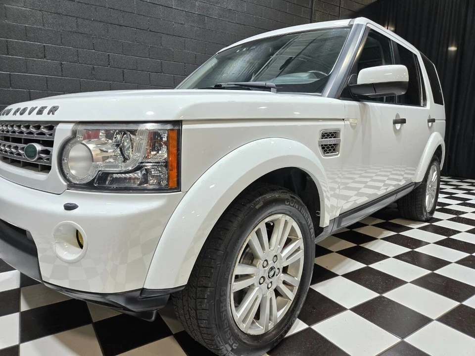 2011 Land Rover Discovery 4th Gen - Image 21 of 21