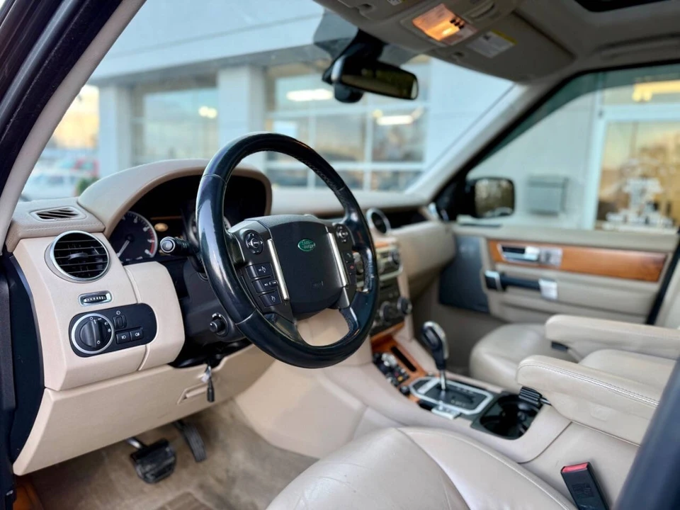 2011 Land Rover Discovery 4th Gen - Image 10 of 21