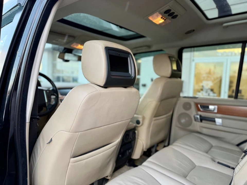 2011 Land Rover Discovery 4th Gen - Image 13 of 21