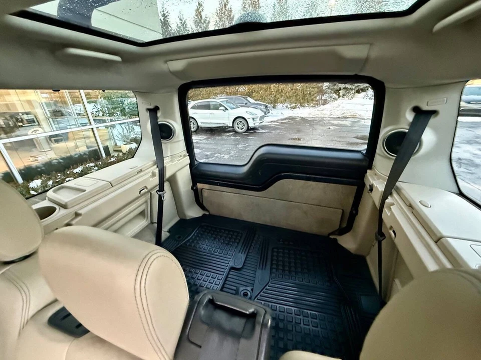 2011 Land Rover Discovery 4th Gen - Image 15 of 21