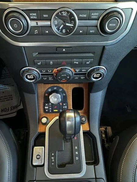 2011 Land Rover Discovery 4th Gen - Image 12 of 12