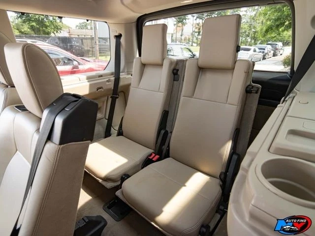 2011 Land Rover Discovery 4th Gen - Image 12 of 17