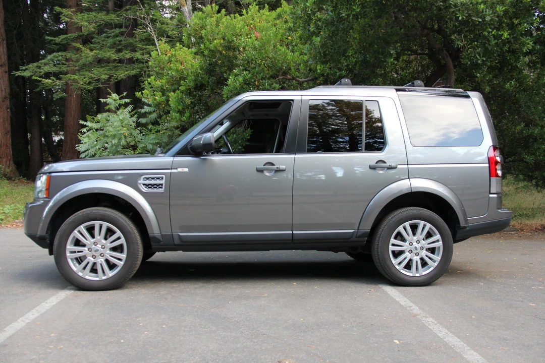 2011 Land Rover Discovery 4th Gen - Image 11 of 31