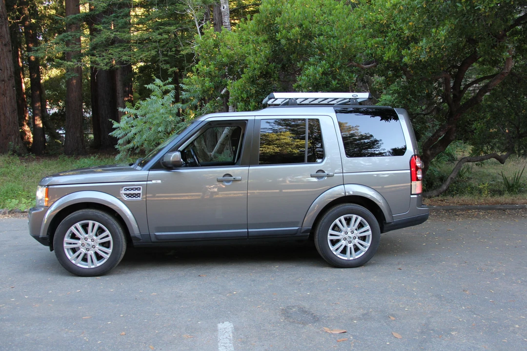 2011 Land Rover Discovery 4th Gen - Image 8 of 31