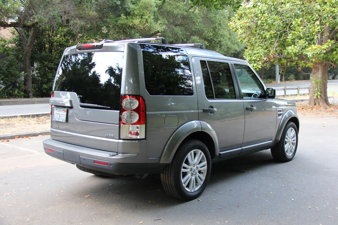 2011 Land Rover Discovery 4th Gen - Image 16 of 31