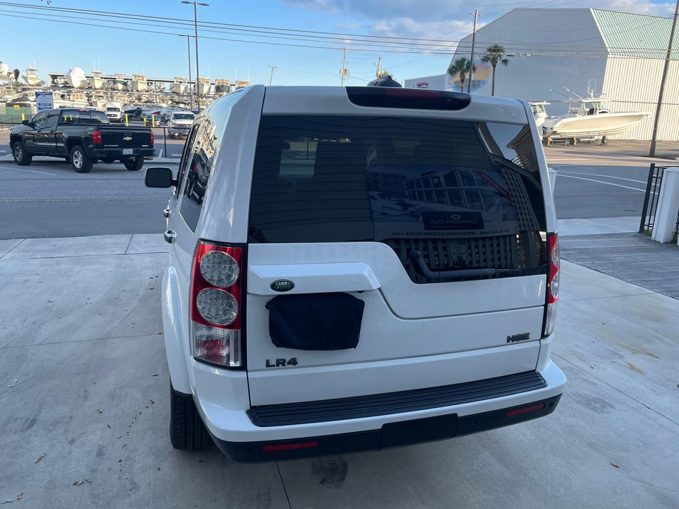 2011 Land Rover Discovery 4th Gen - Image 8 of 31