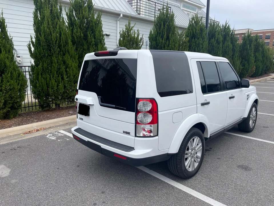 2011 Land Rover Discovery 4th Gen - Image 12 of 31