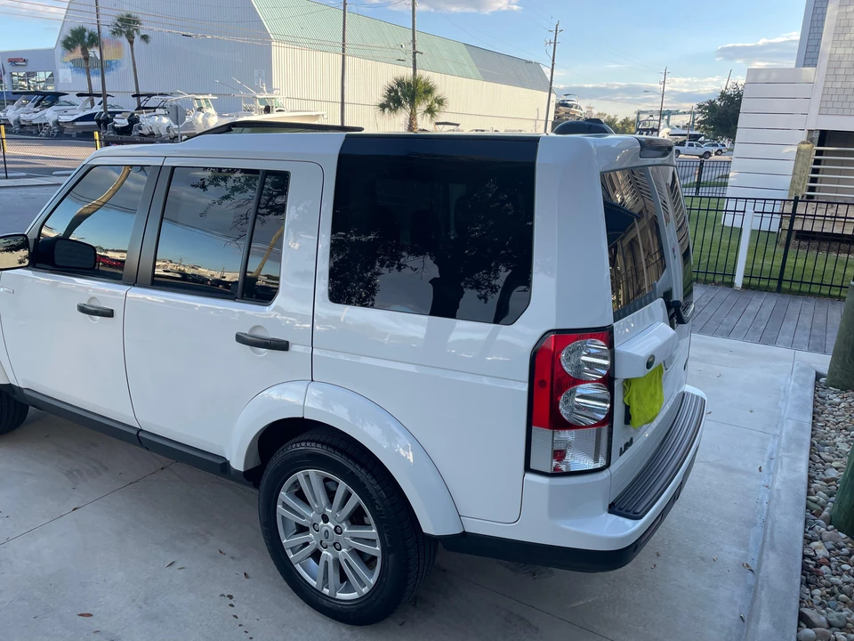 2011 Land Rover Discovery 4th Gen - Image 20 of 31