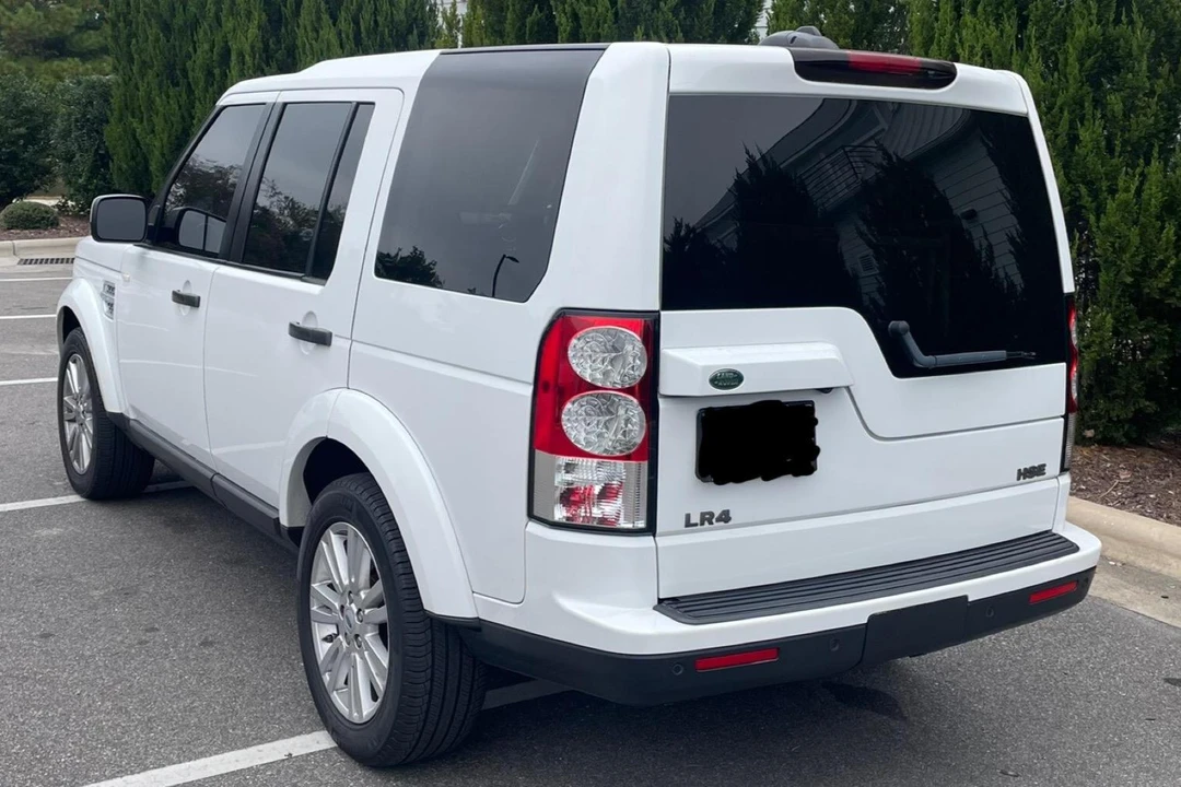 2011 Land Rover Discovery 4th Gen - Image 4 of 31