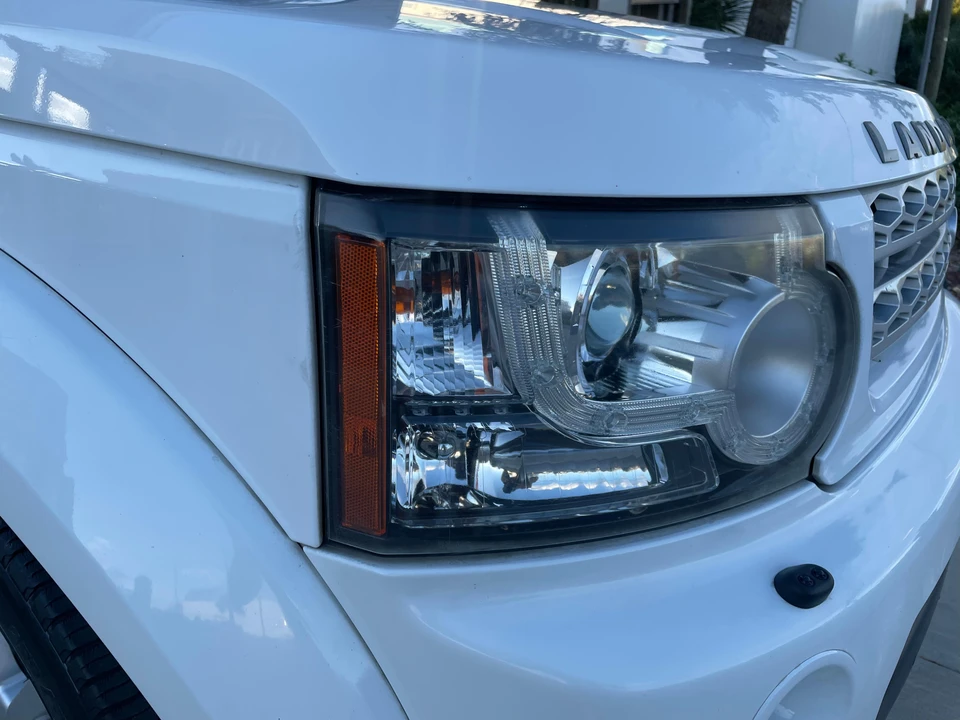 2011 Land Rover Discovery 4th Gen - Image 25 of 31