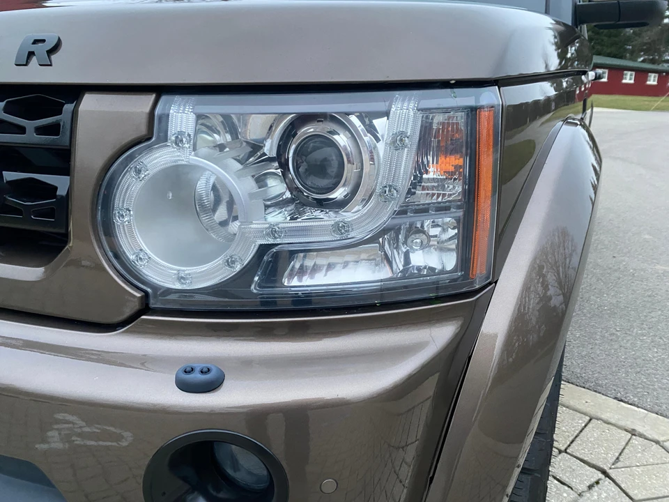 2011 Land Rover Discovery 4th Gen - Image 13 of 31