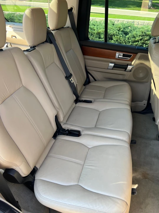 2011 Land Rover Discovery 4th Gen - Image 28 of 31