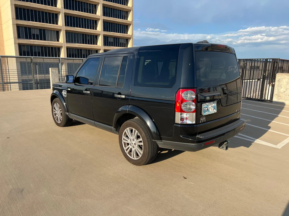 2011 Land Rover Discovery 4th Gen - Image 7 of 31