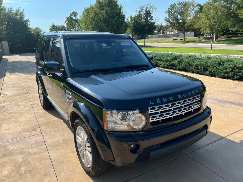 2011 Land Rover Discovery 4th Gen - Image 12 of 31