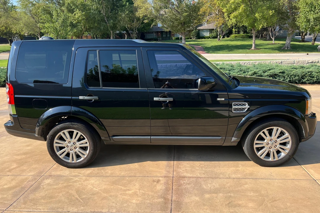 2011 Land Rover Discovery 4th Gen - Image 3 of 31