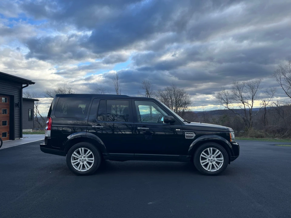 2011 Land Rover Discovery 4th Gen - Image 15 of 31