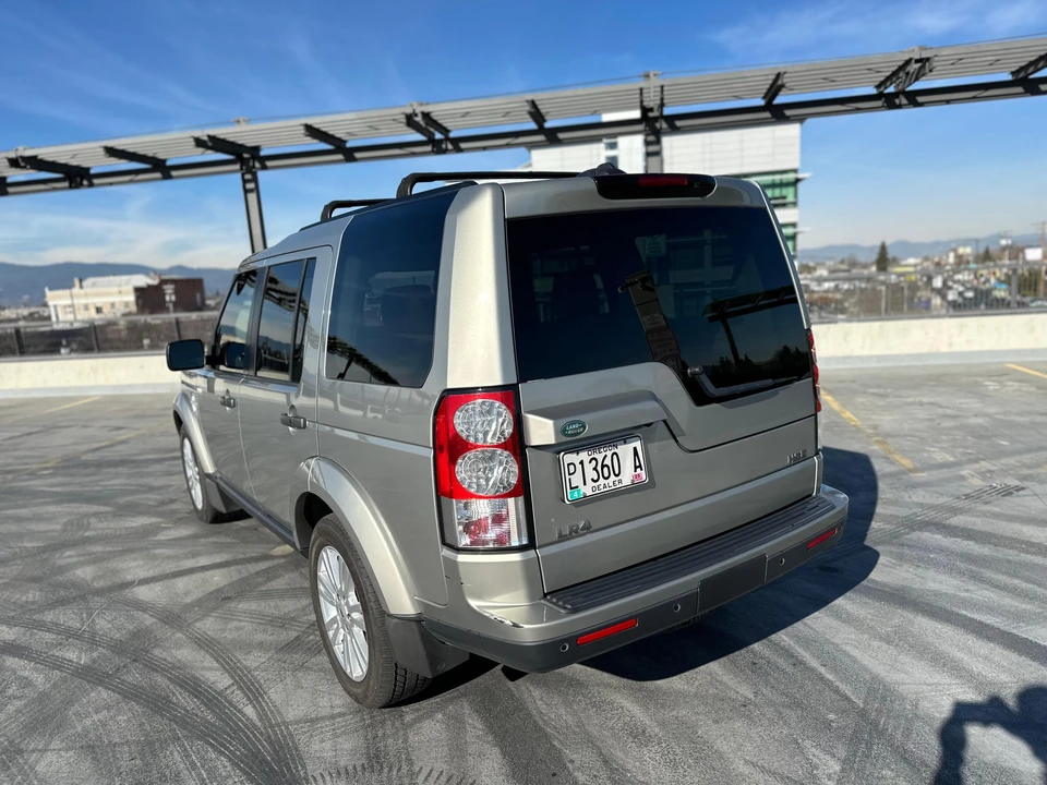 2011 Land Rover Discovery 4th Gen - Image 23 of 31