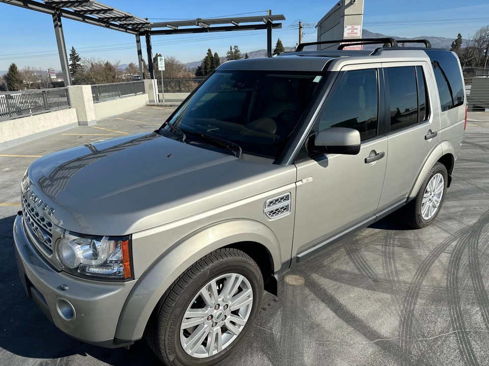 2011 Land Rover Discovery 4th Gen - Image 12 of 31