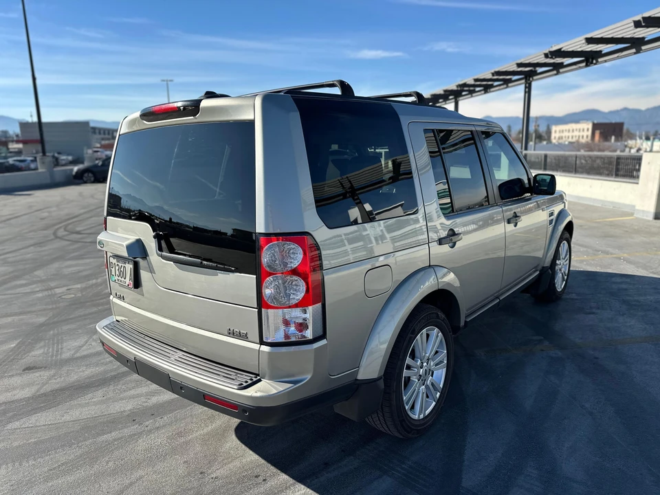 2011 Land Rover Discovery 4th Gen - Image 30 of 31