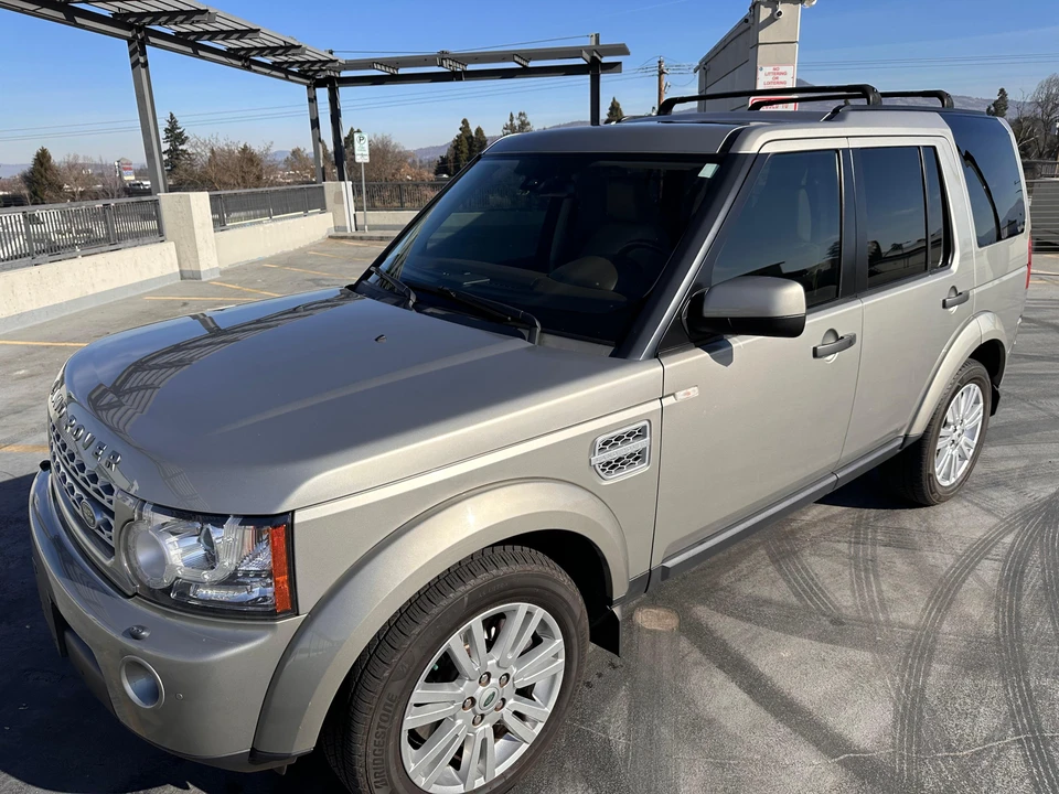 2011 Land Rover Discovery 4th Gen - Image 13 of 31