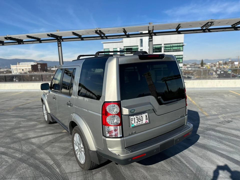 2011 Land Rover Discovery 4th Gen - Image 22 of 31