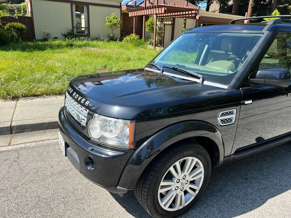 2011 Land Rover Discovery 4th Gen - Image 25 of 28