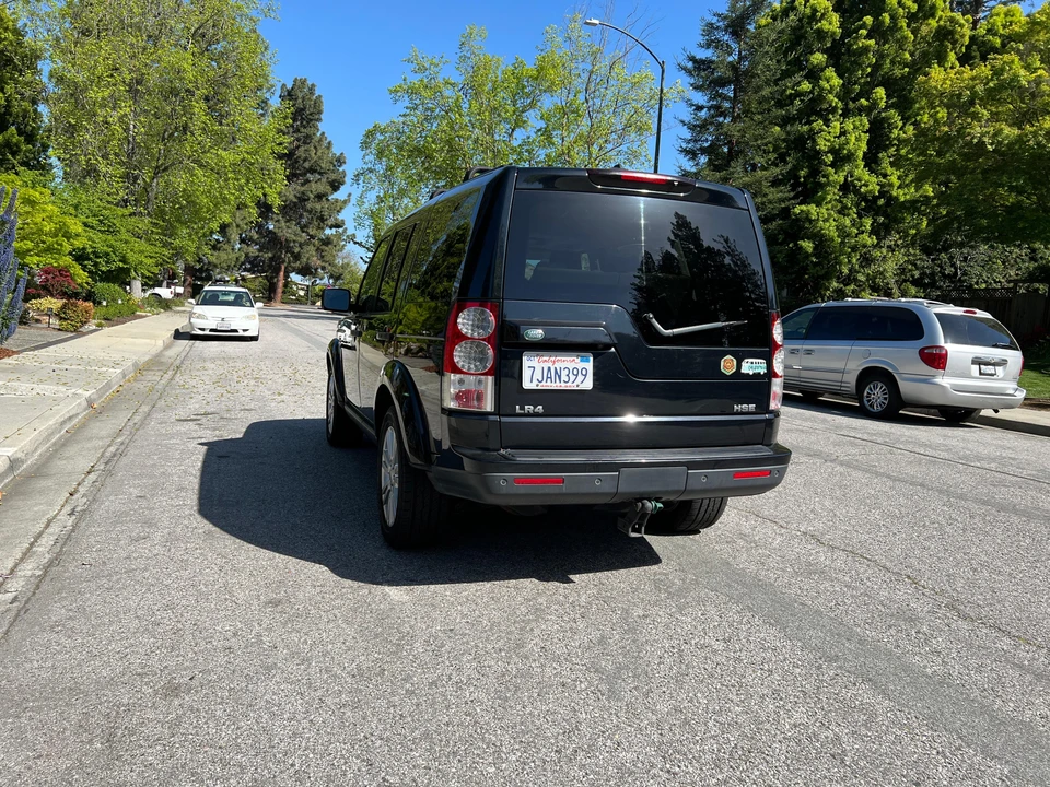 2011 Land Rover Discovery 4th Gen - Image 14 of 28
