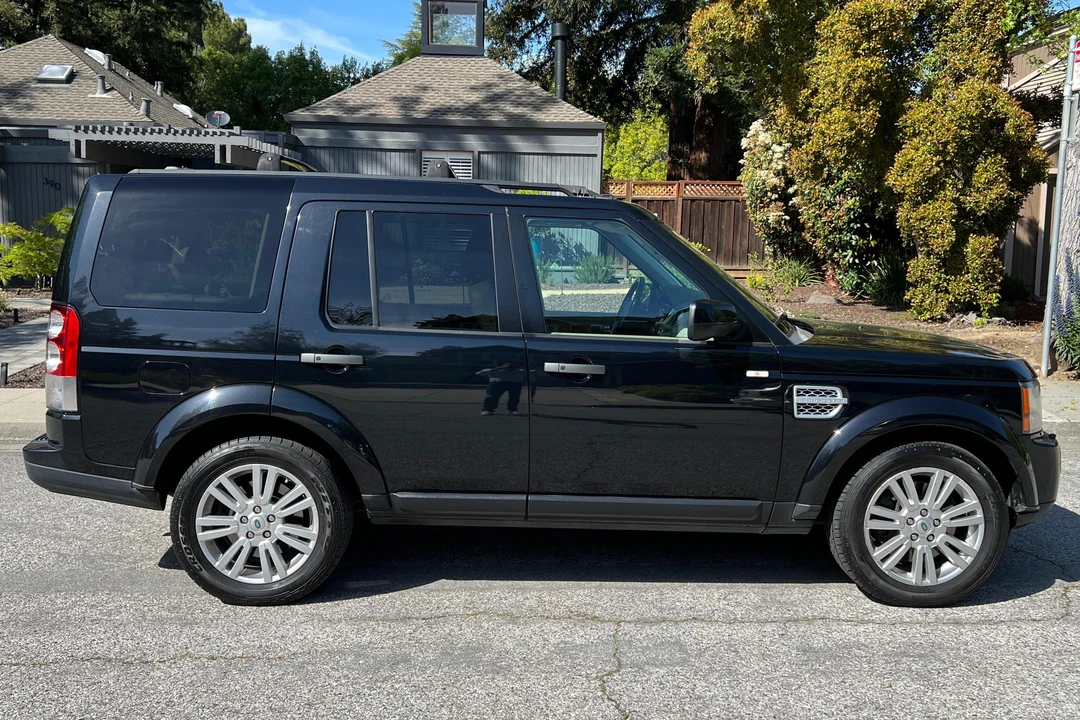 2011 Land Rover Discovery 4th Gen - Image 3 of 28