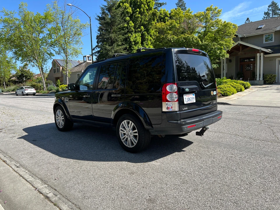 2011 Land Rover Discovery 4th Gen - Image 12 of 28