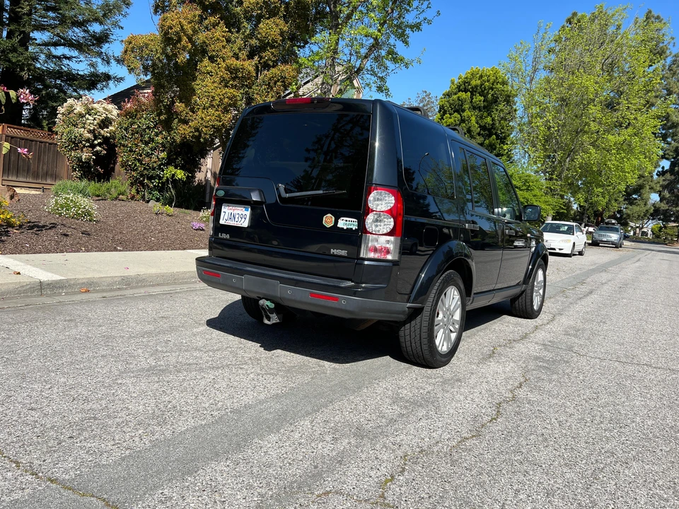 2011 Land Rover Discovery 4th Gen - Image 18 of 28