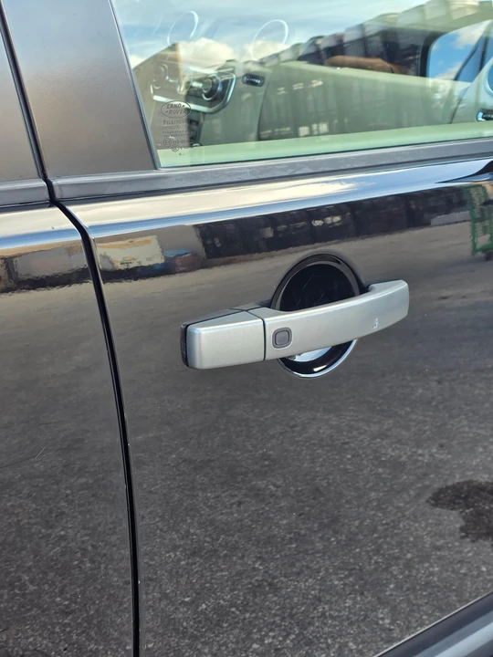 2011 Land Rover Discovery 4th Gen - Image 26 of 31
