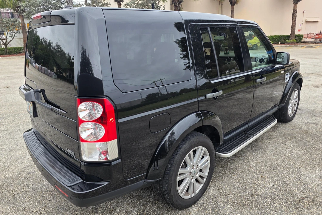 2011 Land Rover Discovery 4th Gen - Image 4 of 31
