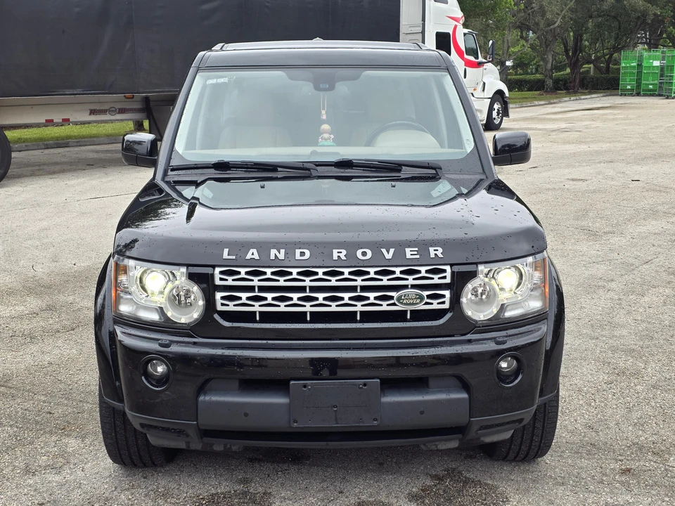 2011 Land Rover Discovery 4th Gen - Image 7 of 31