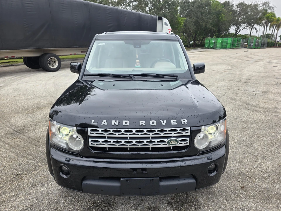 2011 Land Rover Discovery 4th Gen - Image 6 of 31