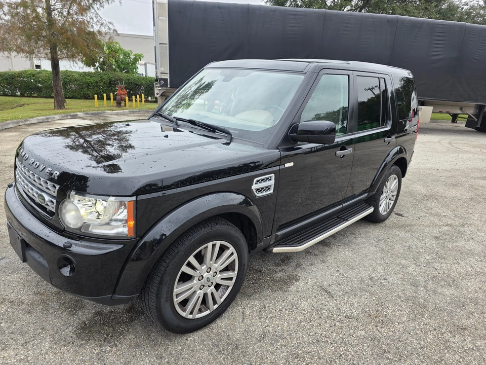 2011 Land Rover Discovery 4th Gen - Image 9 of 31
